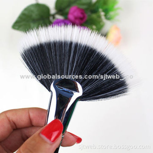 Beauty Brush Set with Log Handle, Sized 21*5.5cm